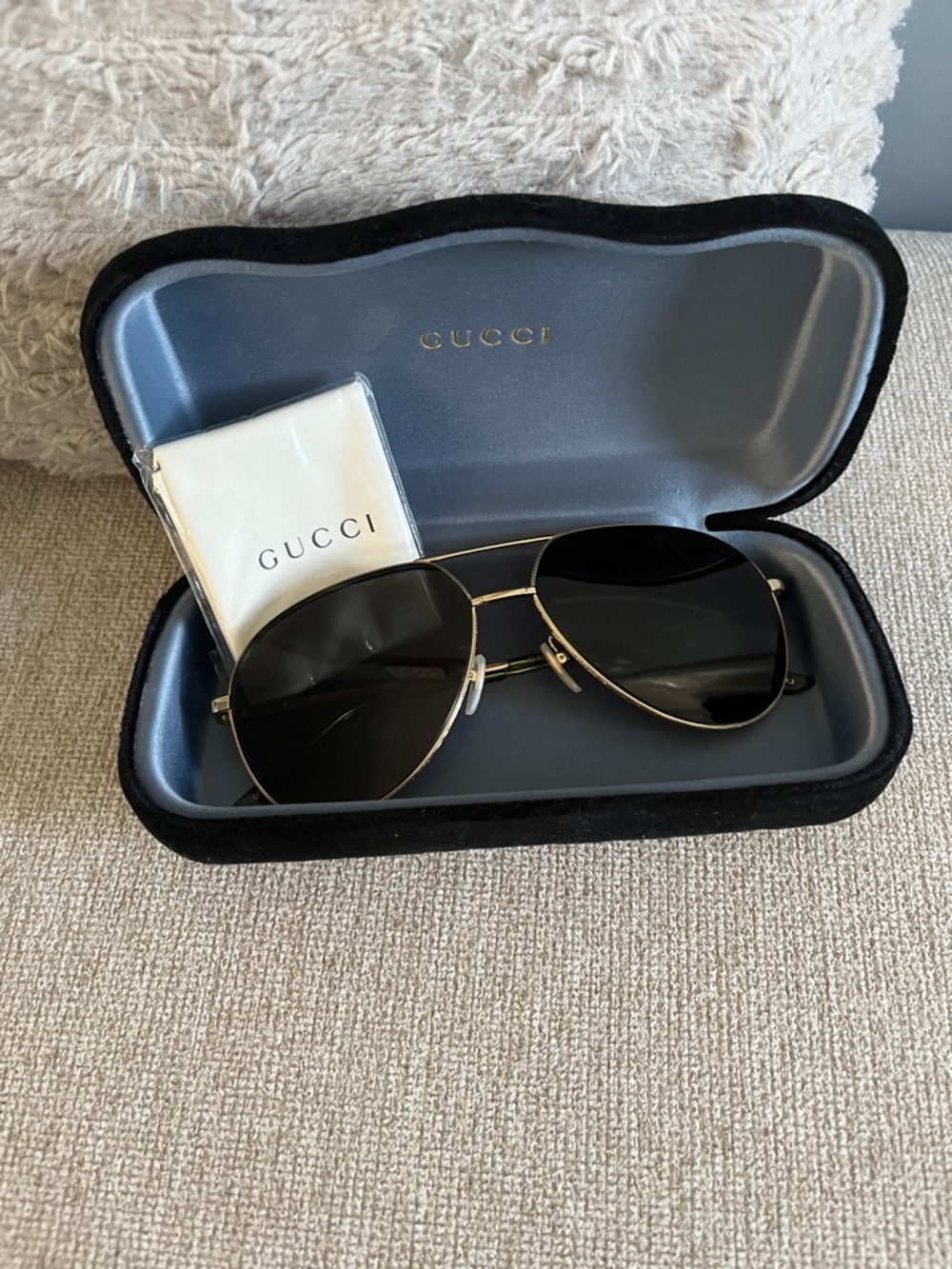 Gucci Aviator Sunglasses in Black and Gold-Tone